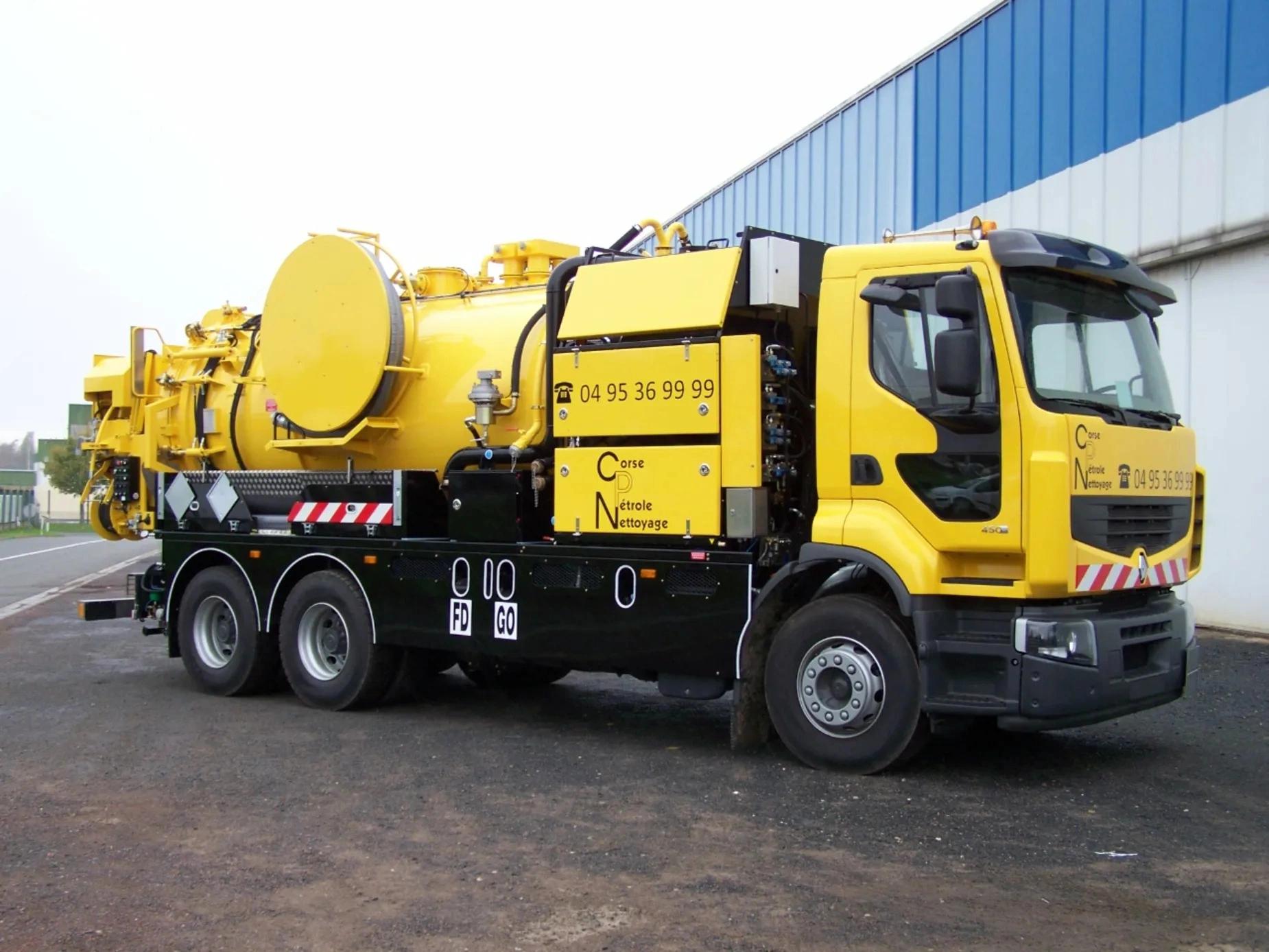 Entretien et vidange de toutes cuves pétrolières